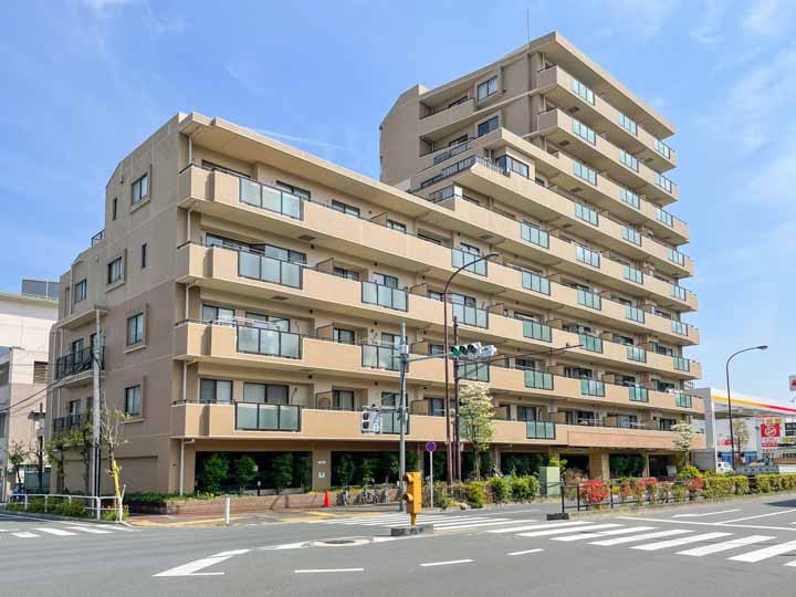 「ハイホーム板橋小豆沢」の外観