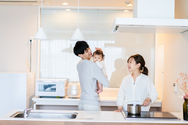 マンションは子育てしにくい?騒音トラブルは大丈夫?メリットや注意点も解説